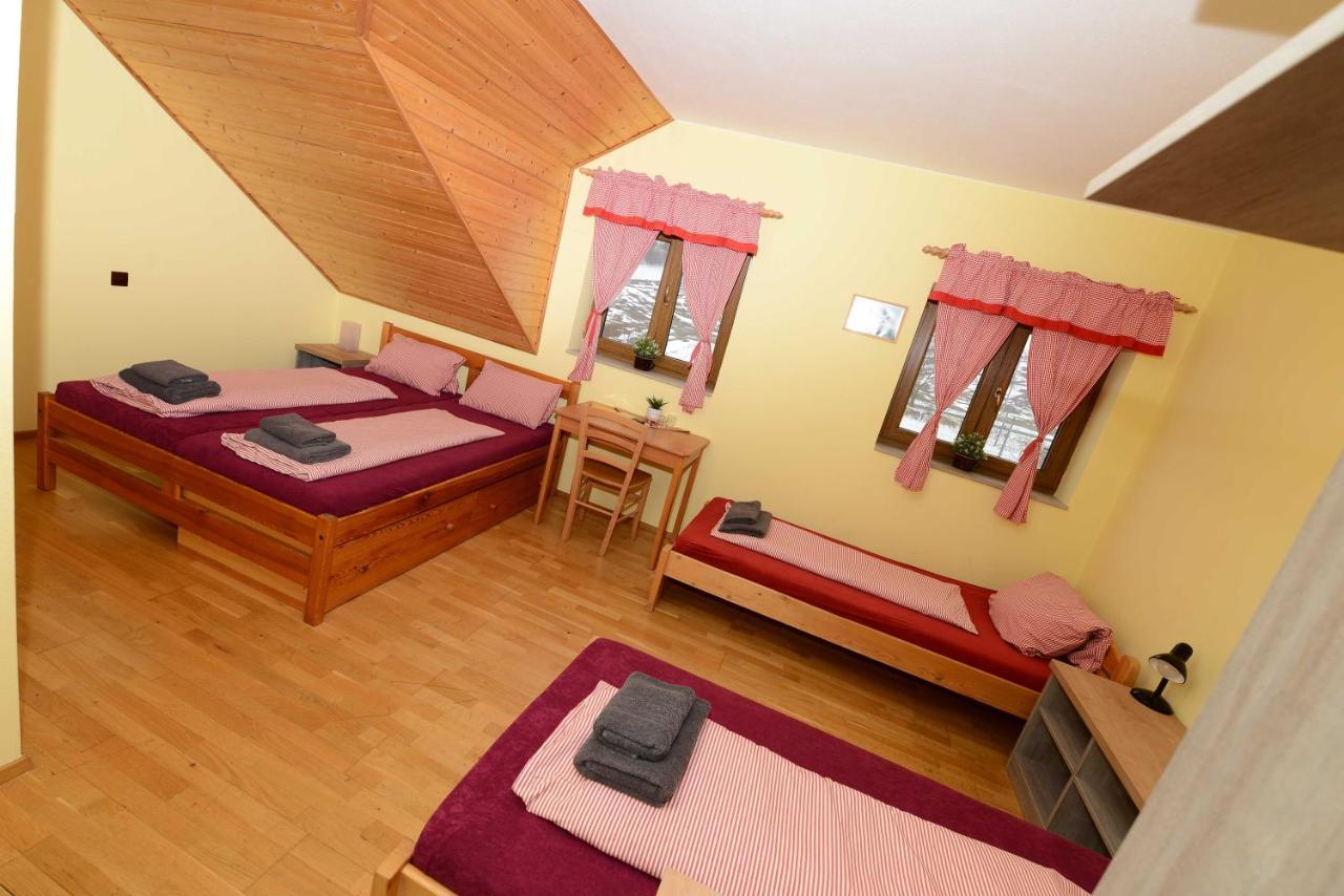 Podvesky Mlyn Hotel Tlumacov Luaran gambar