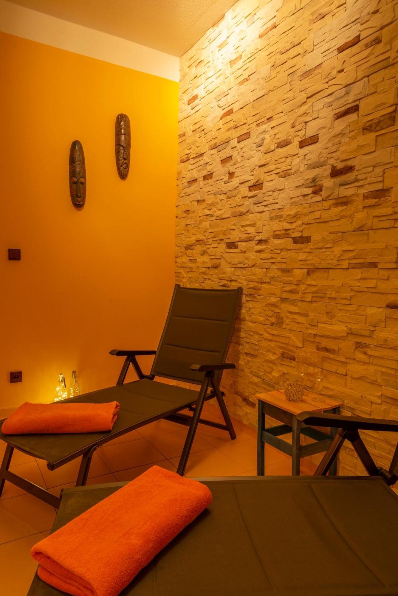 Podvesky Mlyn Hotel Tlumacov Luaran gambar