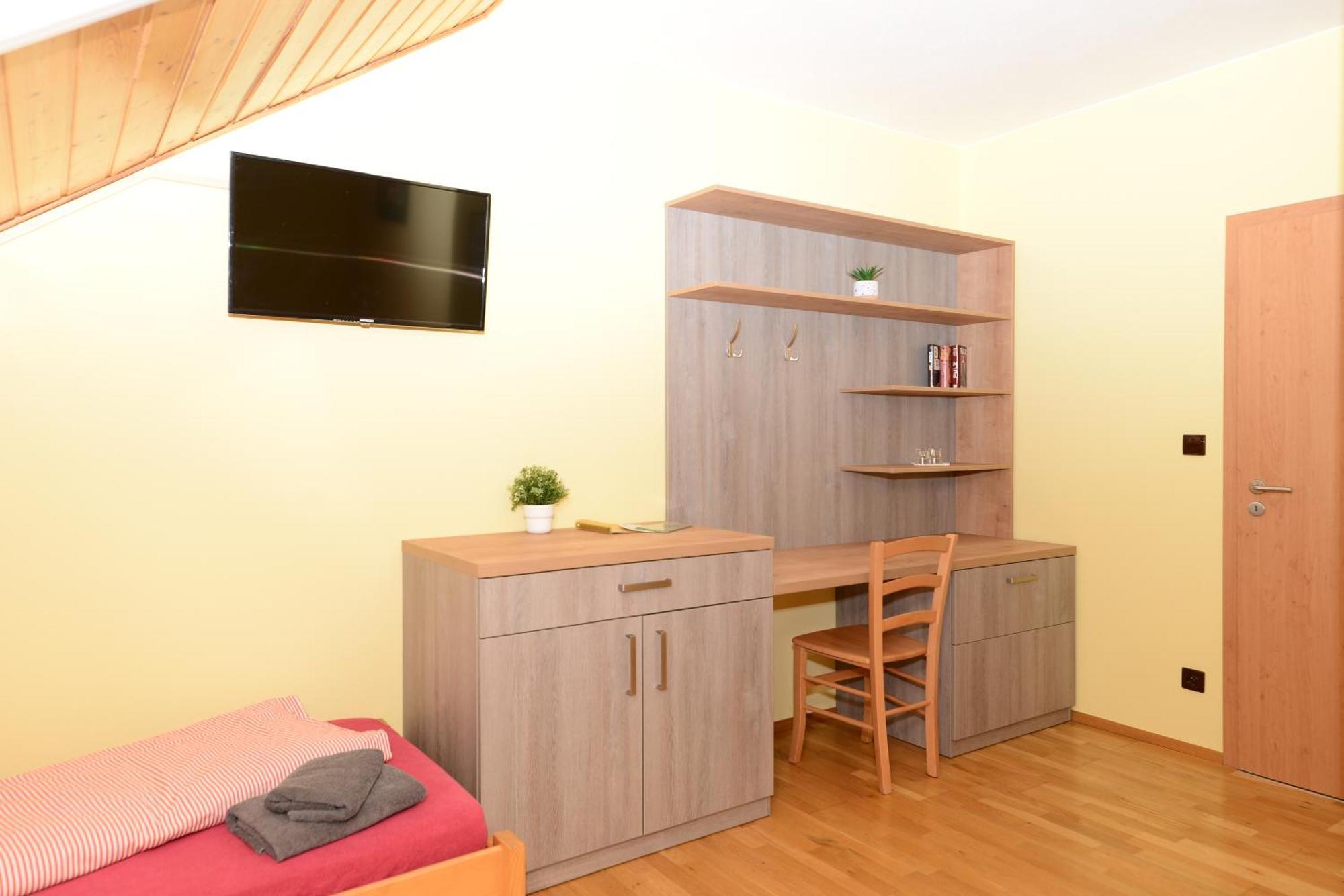 Podvesky Mlyn Hotel Tlumacov Luaran gambar